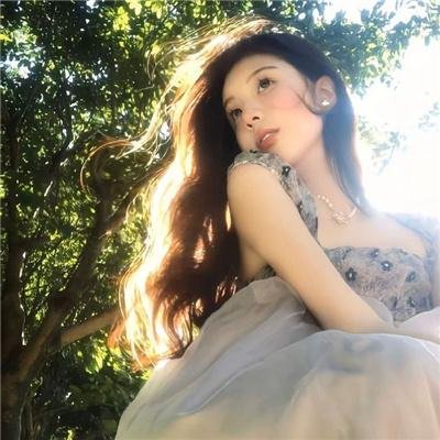 呢个校园选乜鬼